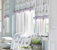floral-white-greener